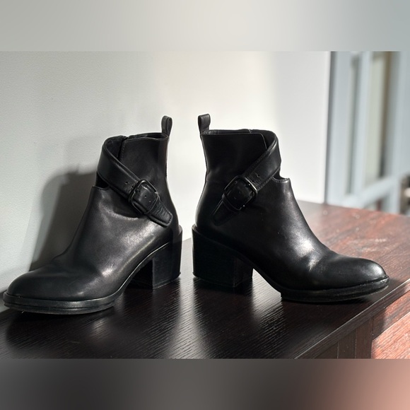 Alexander Wang Black Ankle Boots with Chunky Heel and Strap Detail - Picture 5 of 6